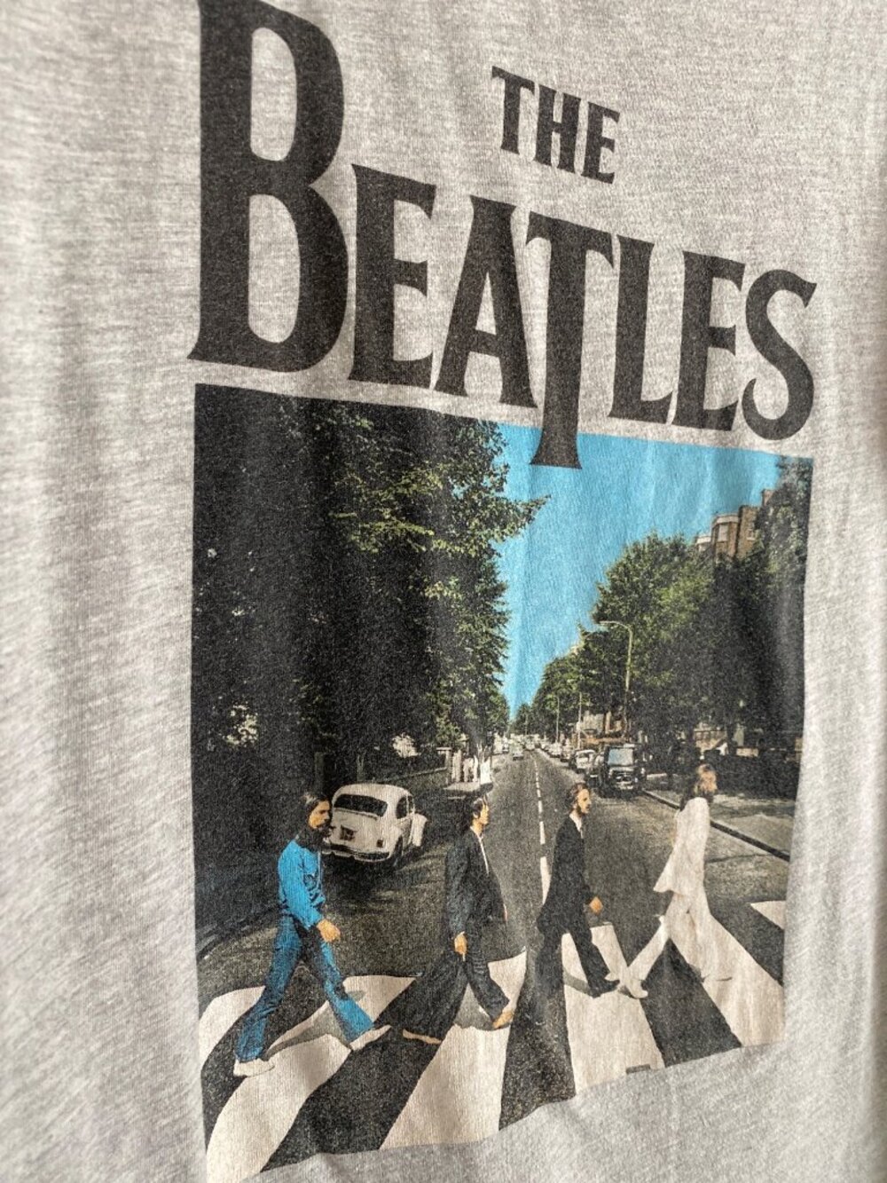 The Beatles Abbey Road Gray Graphic T-Shirt Size M - Picture 2 of 5